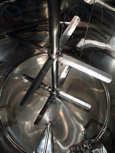 reactor turbine agitator